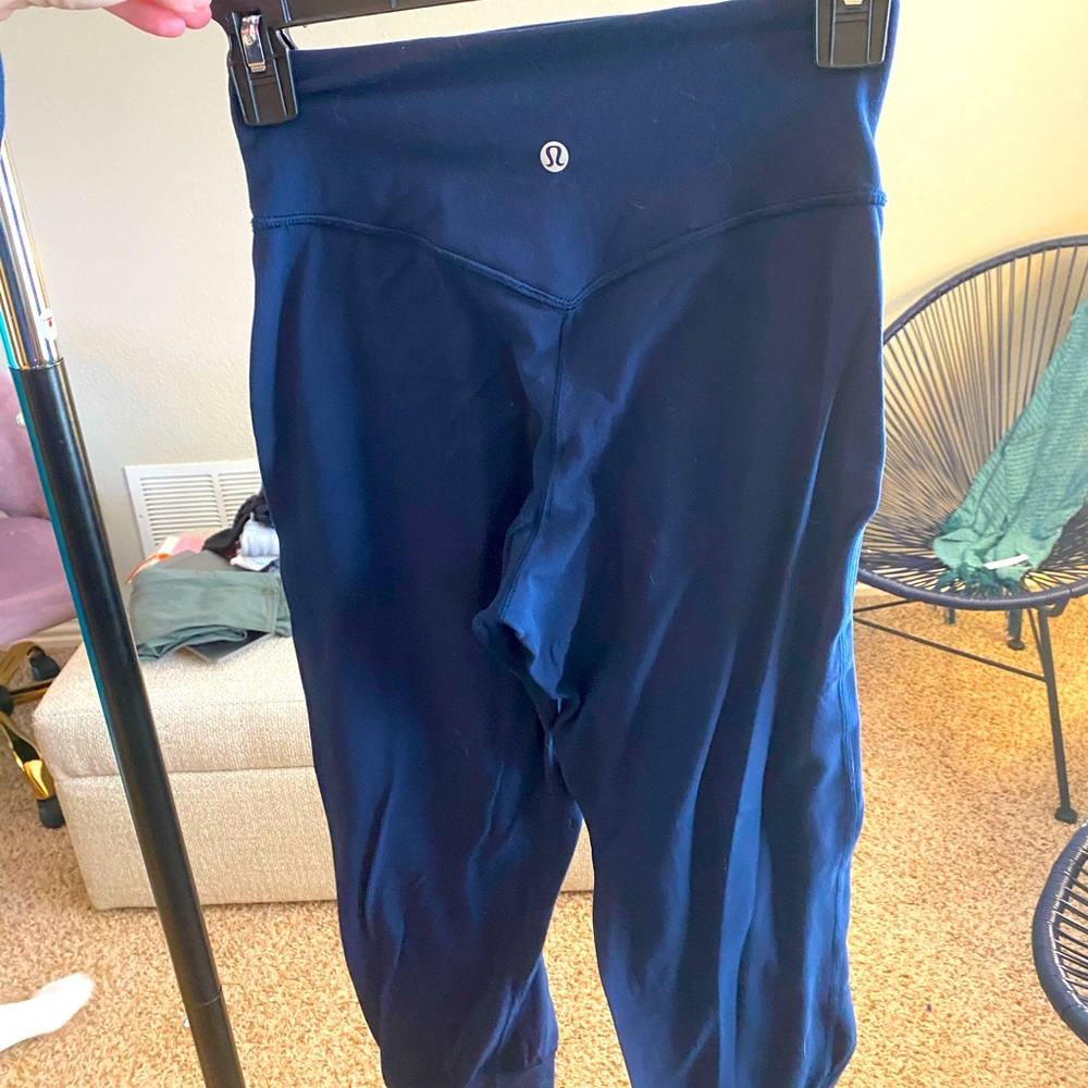 Lululemon cropped jogger